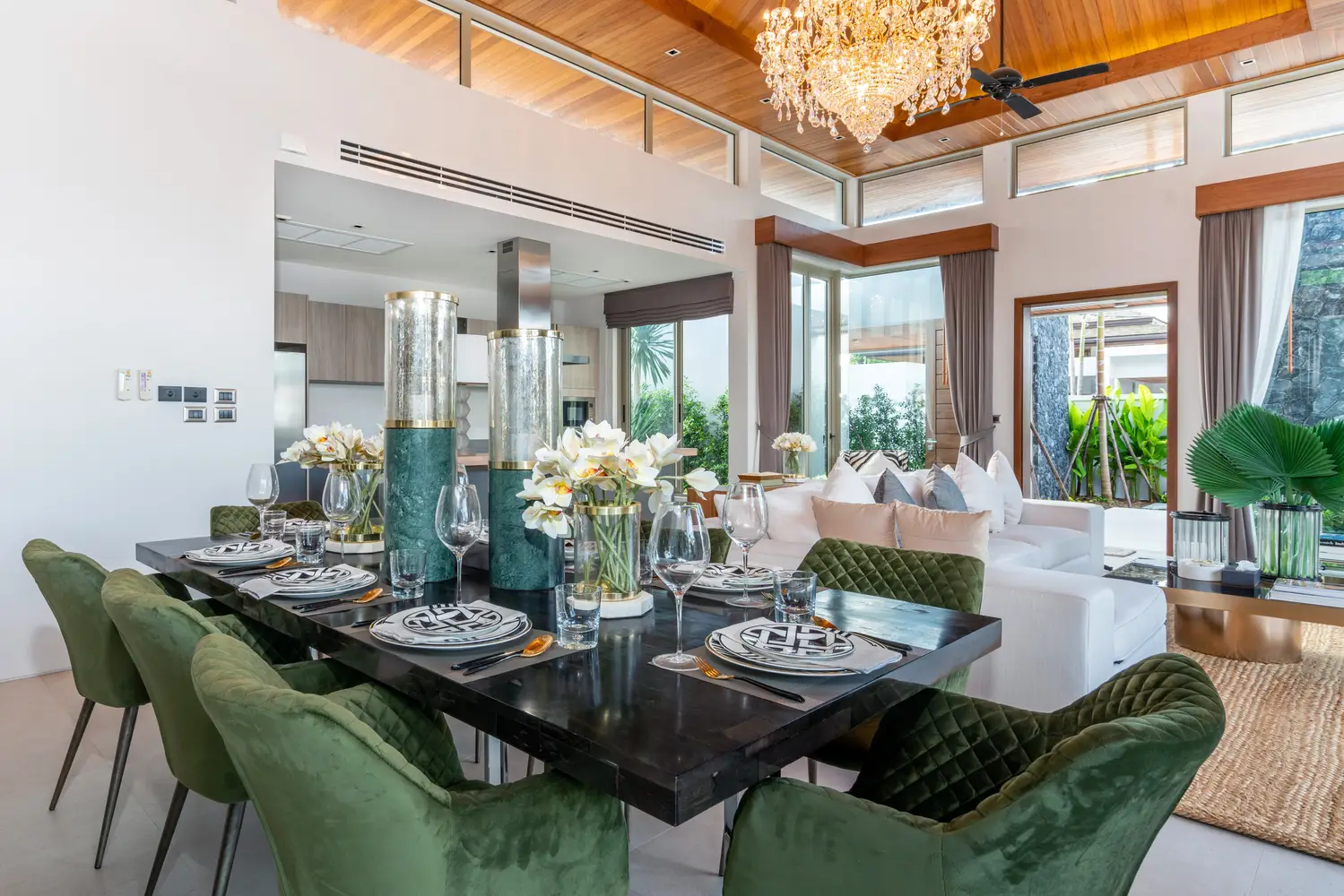 Grand Avenue bedrooms 3 square 381