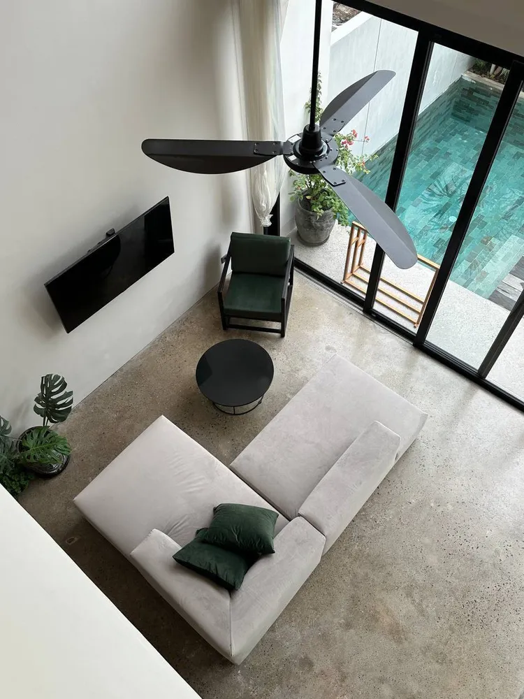 NEXA TOWNHOUSE UMALAS bedrooms 3 square 127