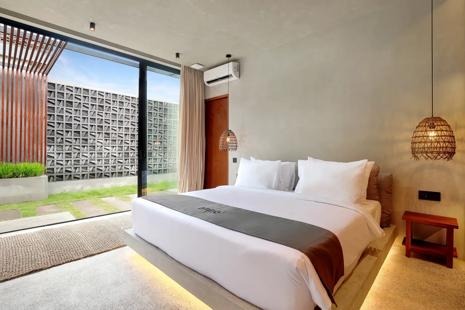 Garden Villa 2 bedrooms 3 square 124